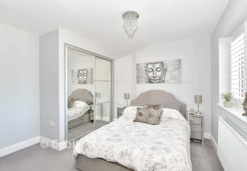 Bedroom 2 - Wychwood Place, Crawley Down, Crawley, West Sussex - Wards of Kent