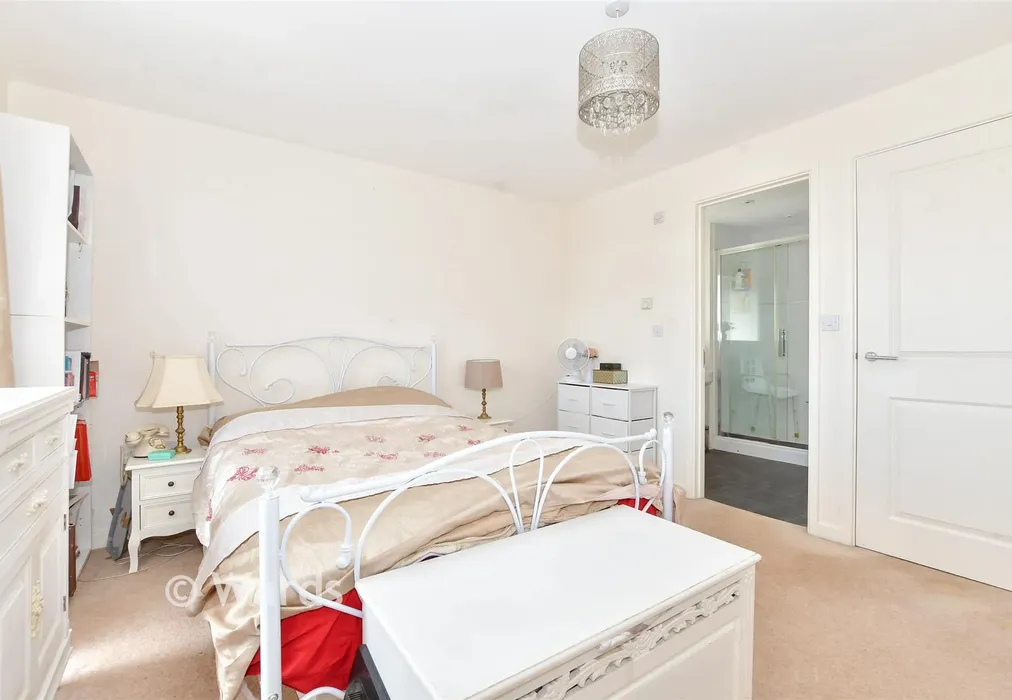 Bedroom 1 - Fraser Way, Folkestone, Kent - Wards of Kent