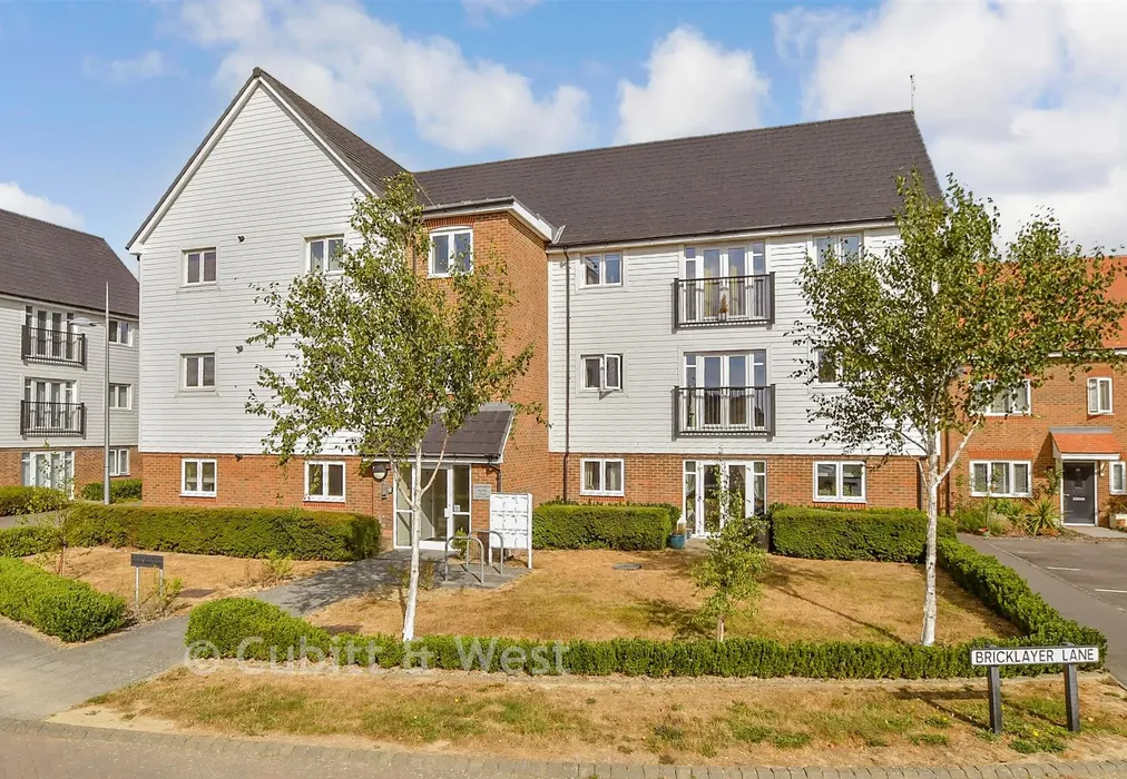 External (Web) - Bricklayer Lane, Faygate, Horsham, West Sussex - Wards of Kent