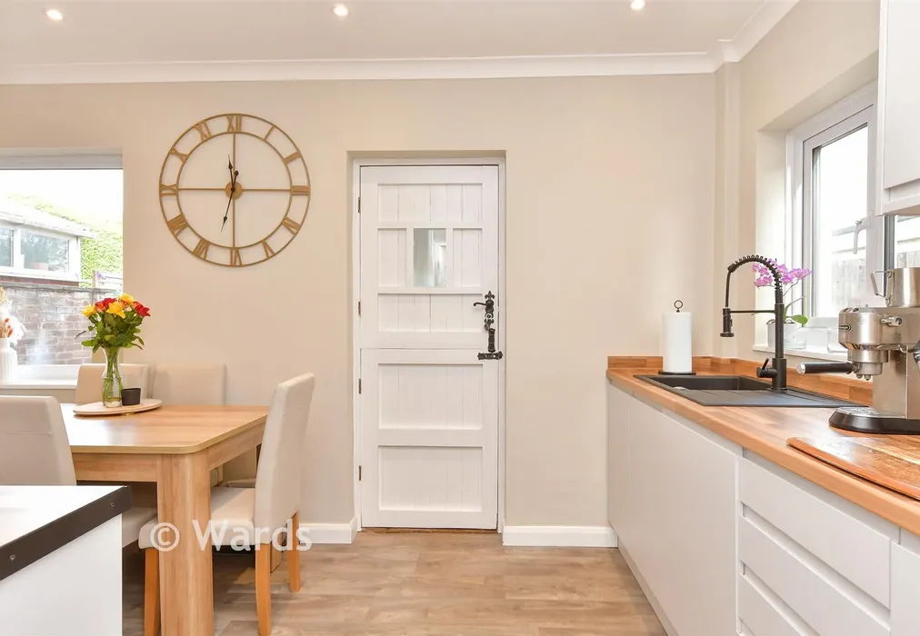 Kitchen/Diner - Vernon Close, West Kingsdown, Sevenoaks, Kent - Wards of Kent