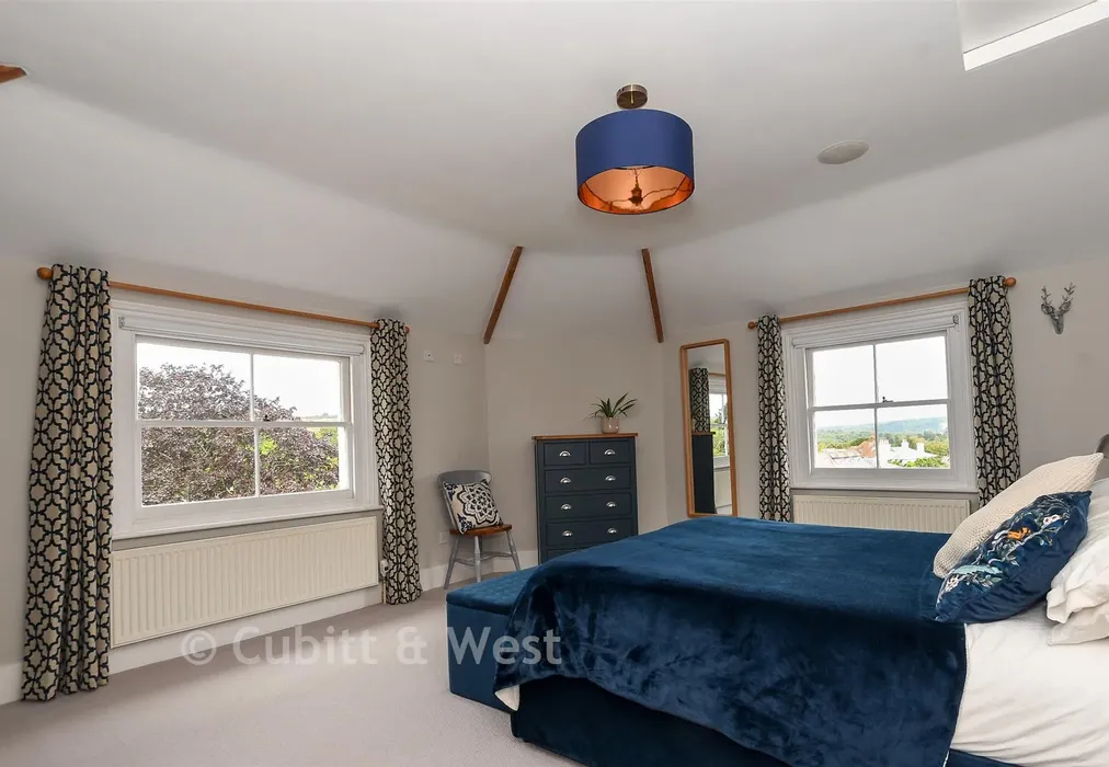 Bedroom 1 - Guildford Road, Westcott, Dorking, Surrey - Wards of Kent