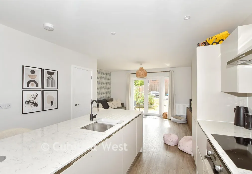 Kitchen/ Lounge/ Dining Room - Mountain Street, Pease Pottage, West Sussex - Wards of Kent