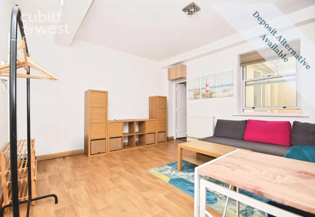 Lounge - DEPOSIT ALTERNATIVE AVAILABLE, Sillwood Street, BN1 - Wards of Kent