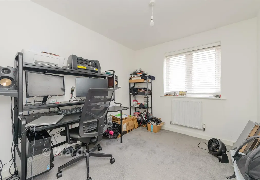 Bedroom 3 - Brick Kiln Way, Rainham, Gillingham, Kent - Wards of Kent