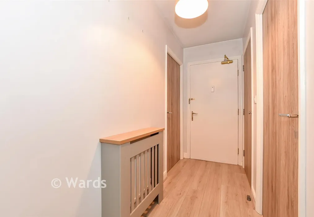 Entrance Hall - Edward Vinson Drive, Faversham, Kent - Wards of Kent
