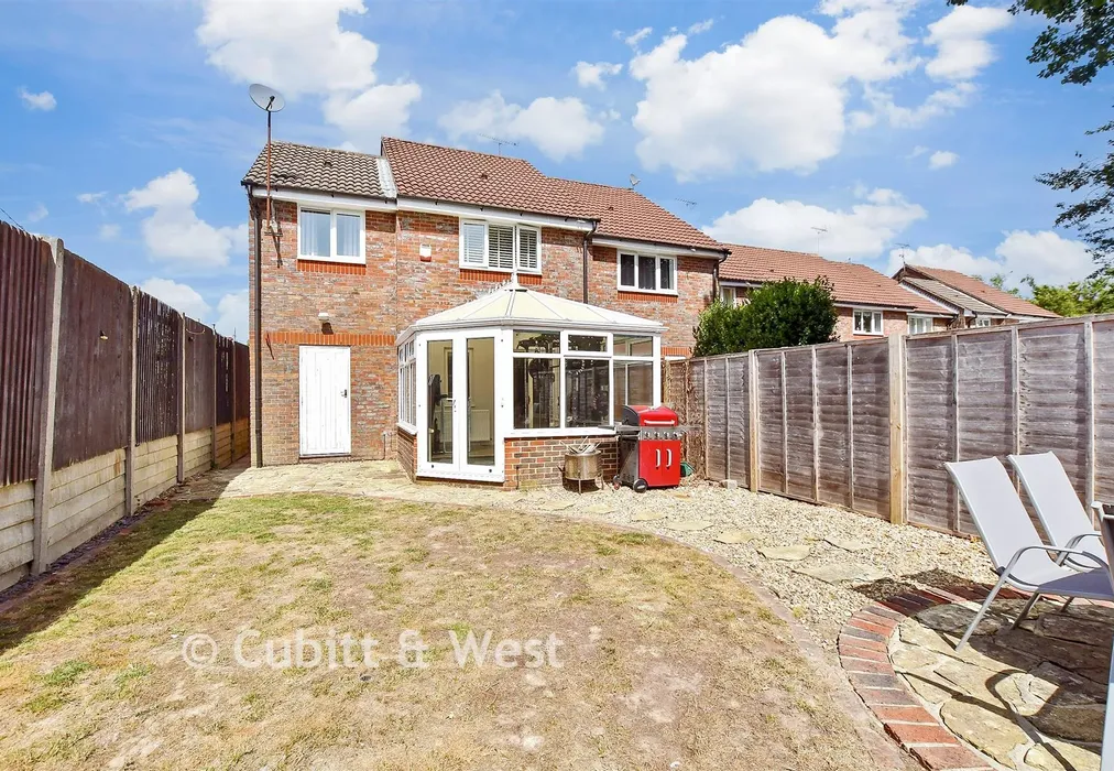 Rear Elevation - Crawley Road, Horsham, West Sussex - Wards of Kent
