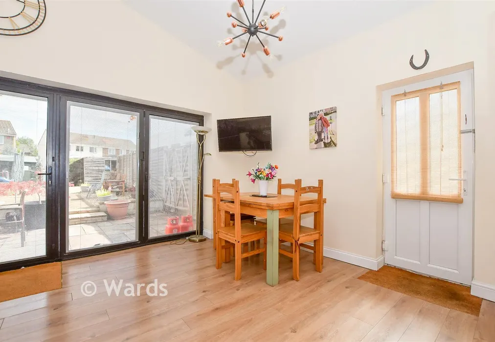 Kitchen/Diner - Carpenters Lane, Hadlow, Tonbridge, Kent - Wards of Kent