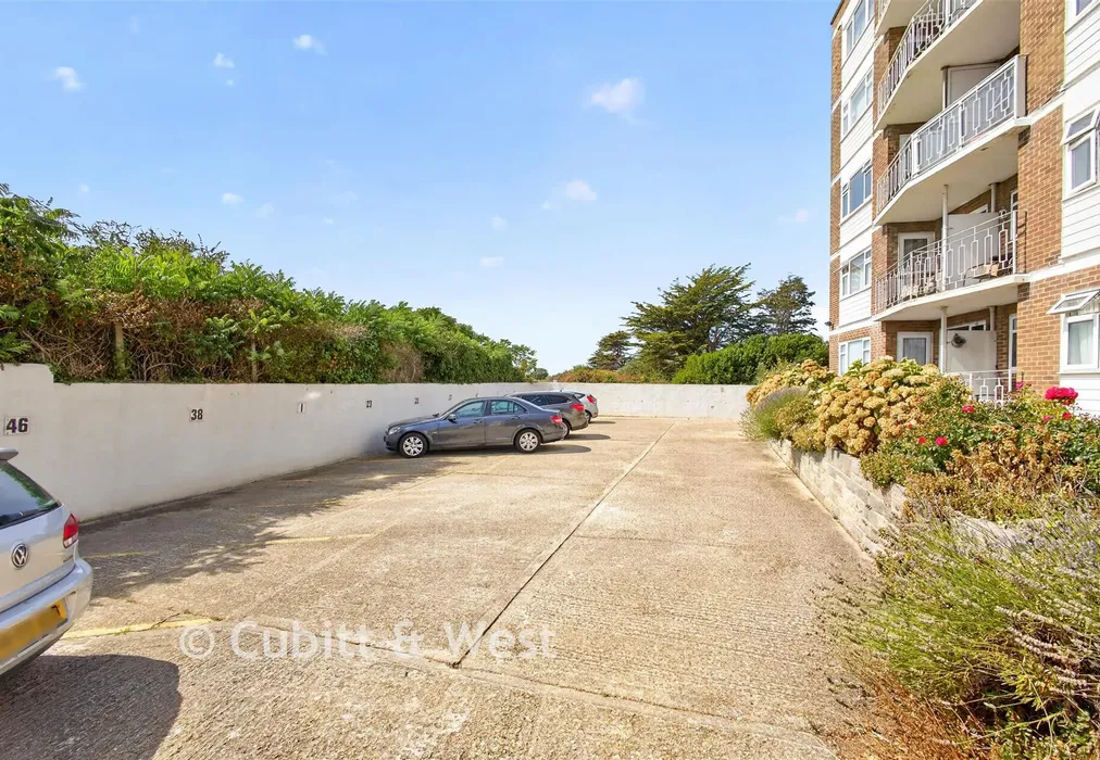 Parking - Sea Front, Hayling Island, Hampshire - Wards of Kent