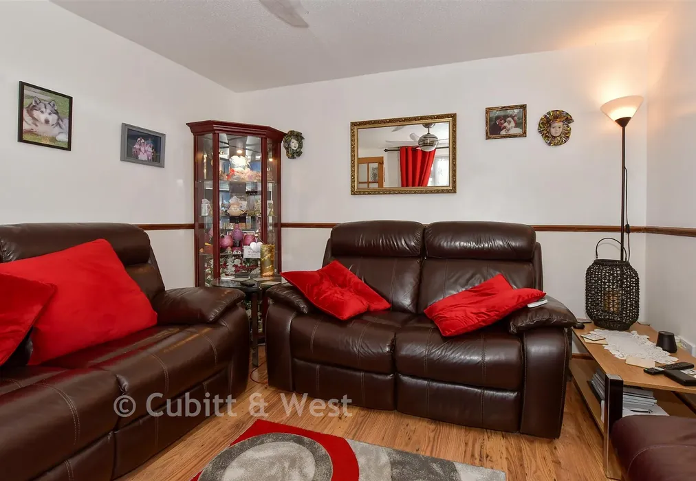 Lounge - Climping Road, Ifield, Crawley, West Sussex - Wards of Kent