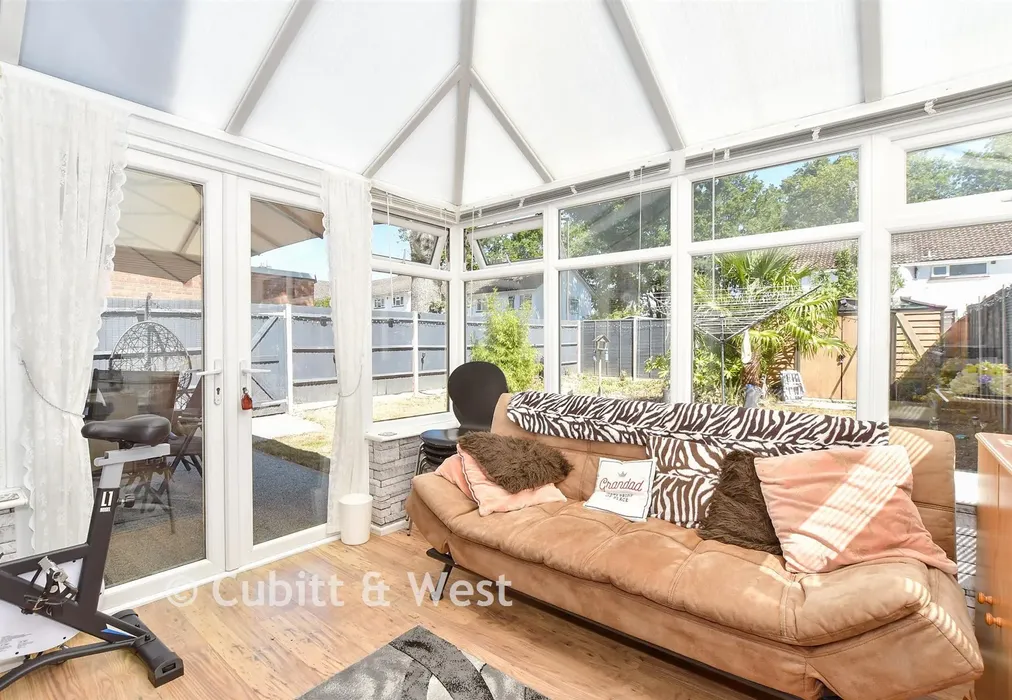 Conservatory - Climping Road, Ifield, Crawley, West Sussex - Wards of Kent