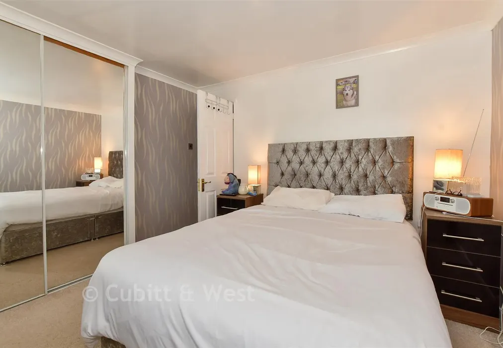 Bedroom 1 - Climping Road, Ifield, Crawley, West Sussex - Wards of Kent