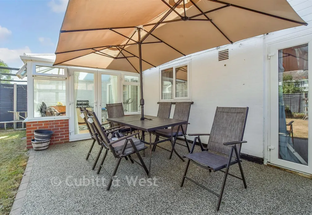 Rear Garden - Climping Road, Ifield, Crawley, West Sussex - Wards of Kent