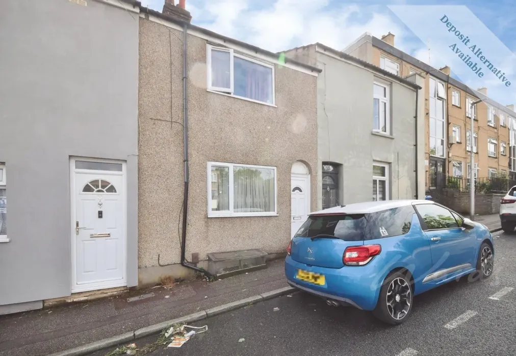 ordance street fr... - Ordnance Street Chatham ME4 - Wards of Kent