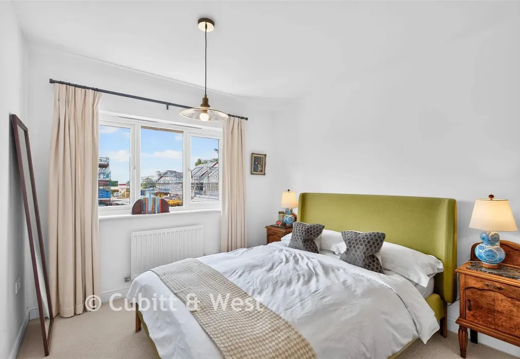 Bedroom 3 - Horseshoe Way, Walberton, West Sussex - Wards of Kent