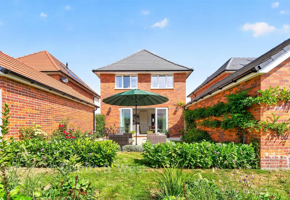 Rear elevation - Horseshoe Way, Walberton, West Sussex - Wards of Kent