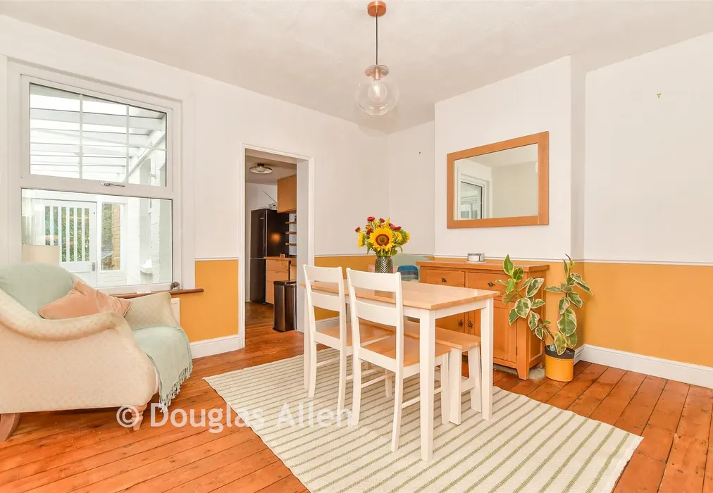 Dining Room - Eastbrook Road, Waltham Abbey, Essex - Wards of Kent