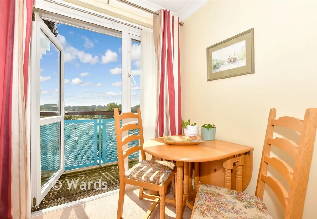 External Lifestyle Photograph - Richmond Street, Herne Bay, Kent - Wards of Kent