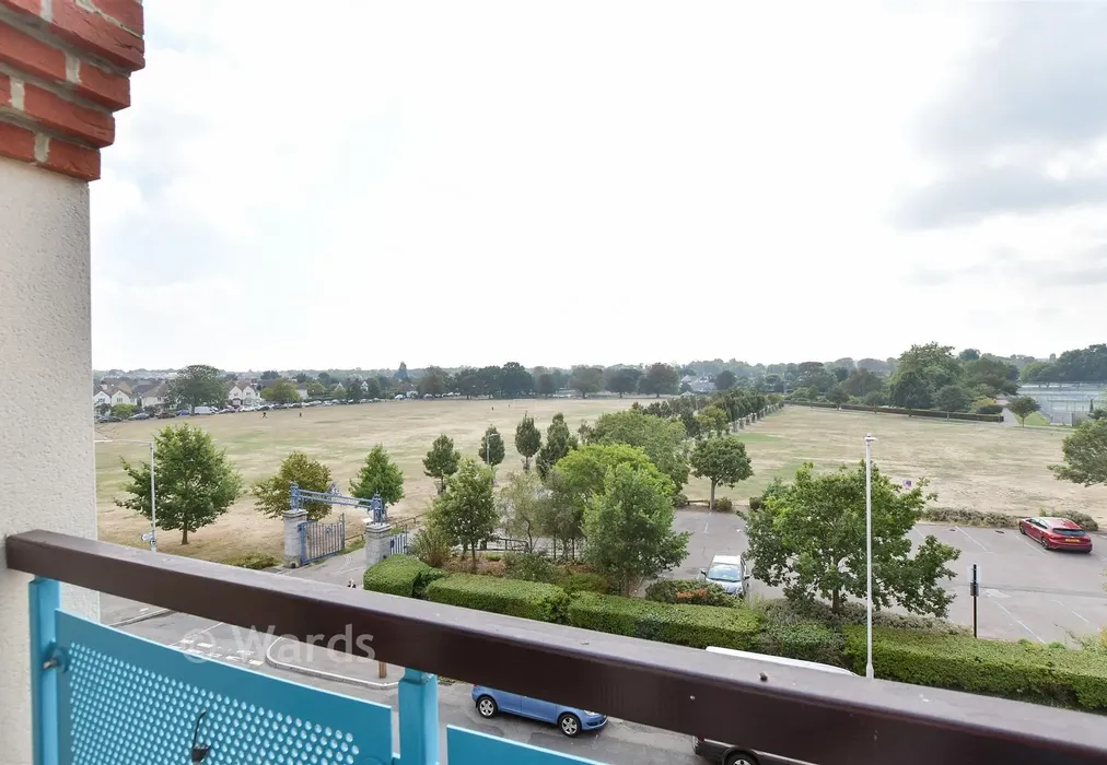 Balcony / Terrace - Richmond Street, Herne Bay, Kent - Wards of Kent