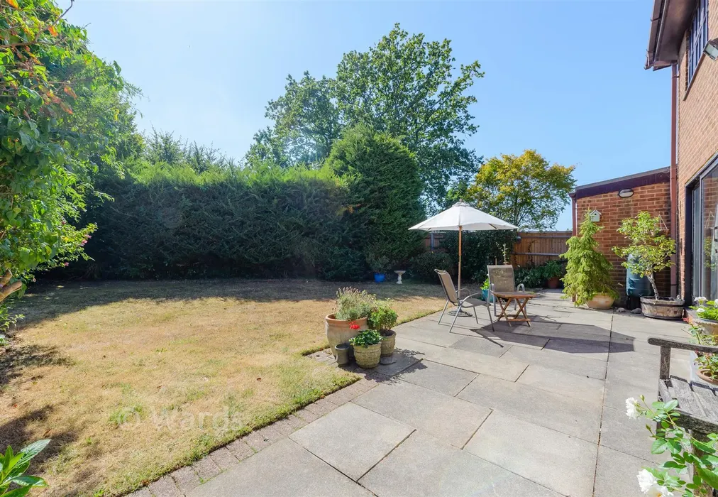 Rear Garden - Mill Lane, Blue Bell Hill, Chatham, Kent - Wards of Kent