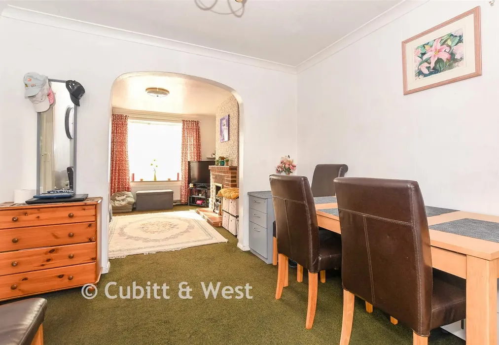 Dining Area - Thatcher Close, Crawley, West Sussex - Wards of Kent