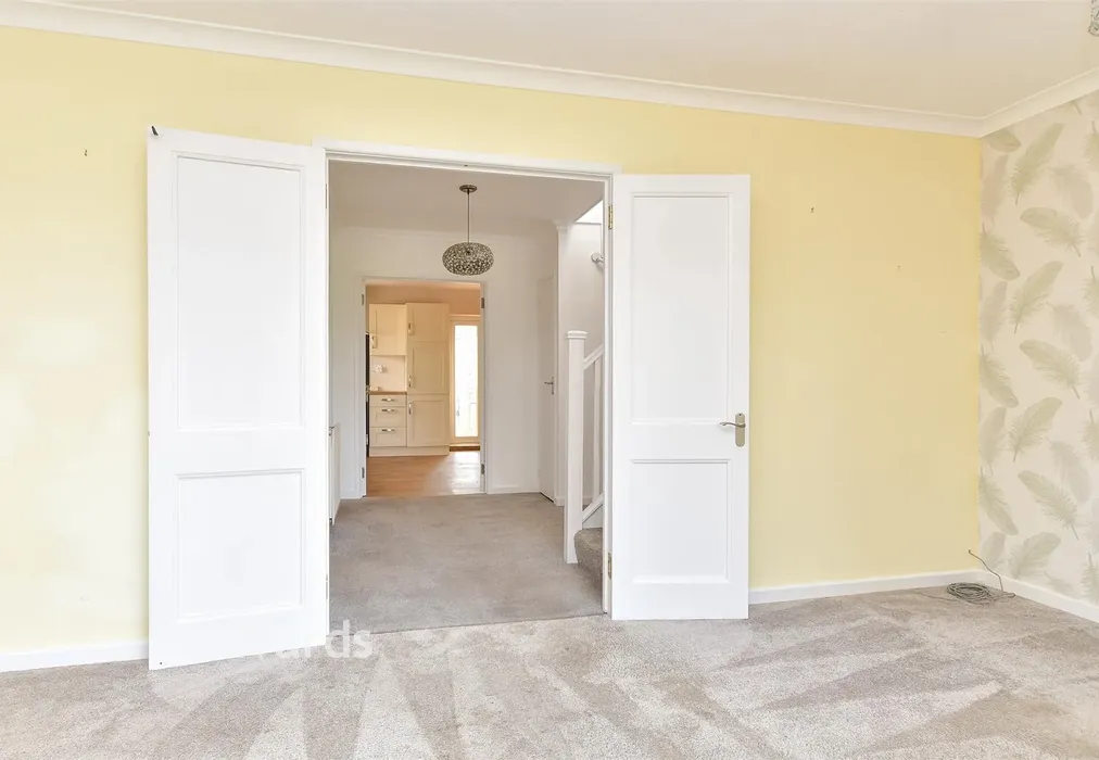 Lounge - Whybornes Chase, Minster On Sea, Sheerness, Kent - Wards of Kent