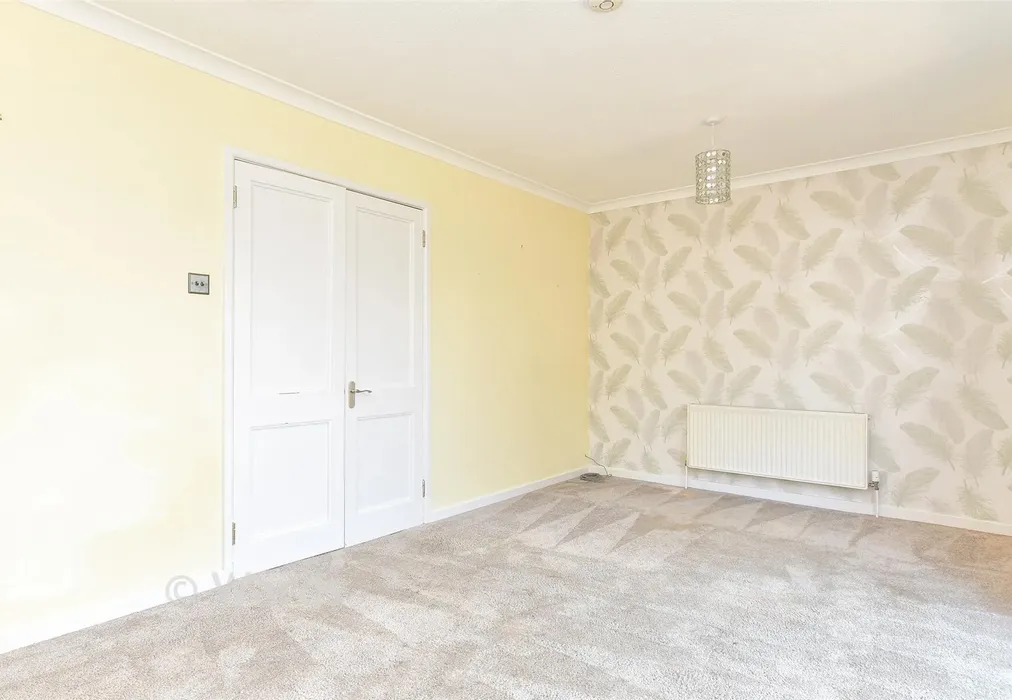 Lounge - Whybornes Chase, Minster On Sea, Sheerness, Kent - Wards of Kent