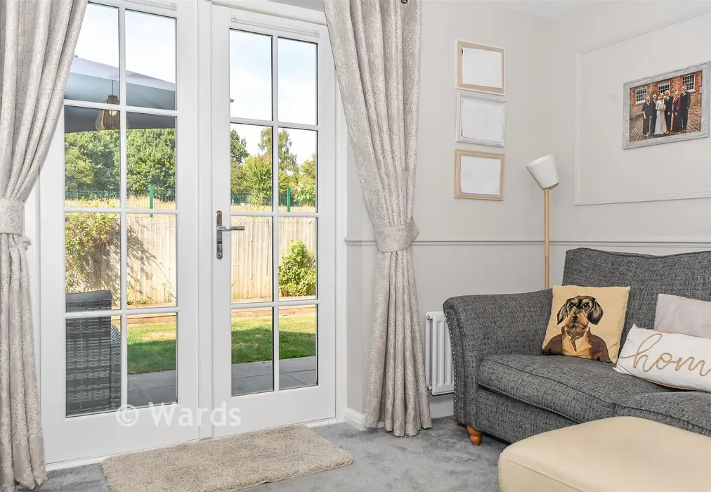 Internal Lifestyle Photograph - Pierce Lane, Tenterden, Kent - Wards of Kent