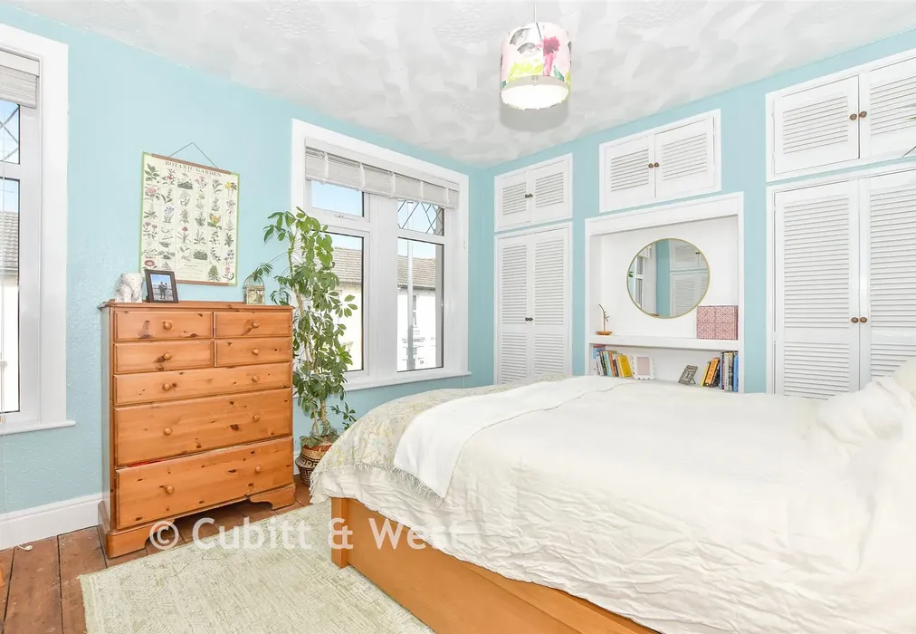 Bedroom 1 - Winstanley Road, Stamshaw, Portsmouth, Hampshire - Wards of Kent