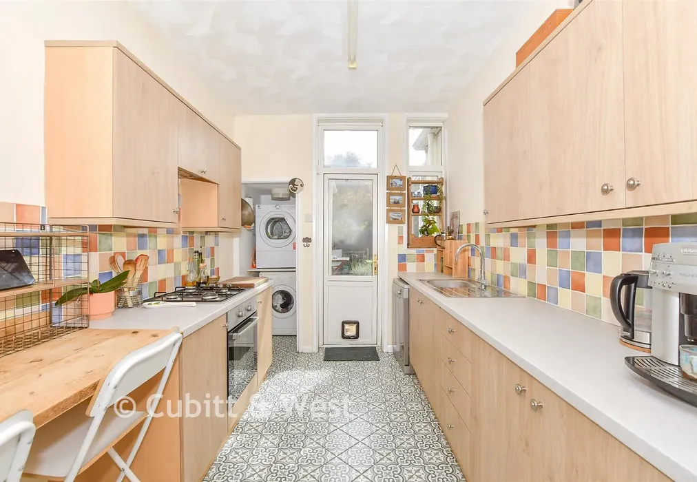 Kitchen - Winstanley Road, Stamshaw, Portsmouth, Hampshire - Wards of Kent