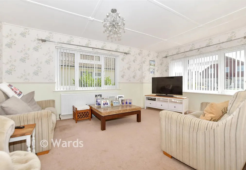Lounge - Seaview Road, Greatstone, Kent - Wards of Kent