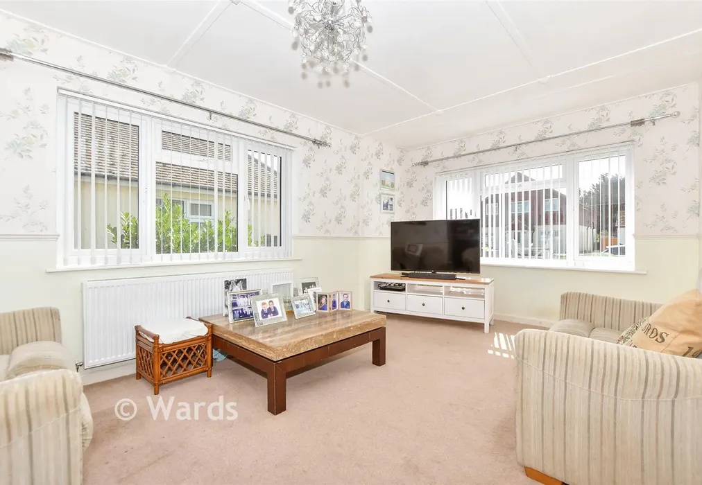 Lounge - Seaview Road, Greatstone, Kent - Wards of Kent