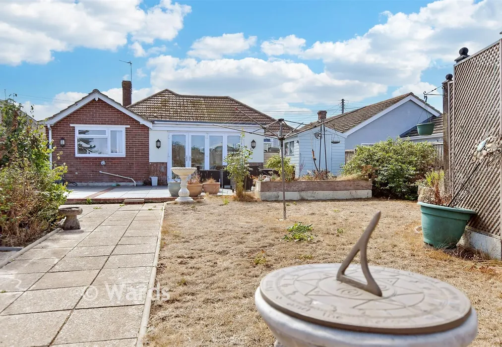 External Lifestyle Photograph - Seaview Road, Greatstone, Kent - Wards of Kent