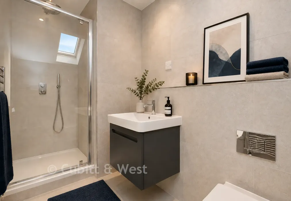 En Suite Shower (Staged) - Prospect House, Outwood Lane, Chipstead, Surrey - Wards of Kent