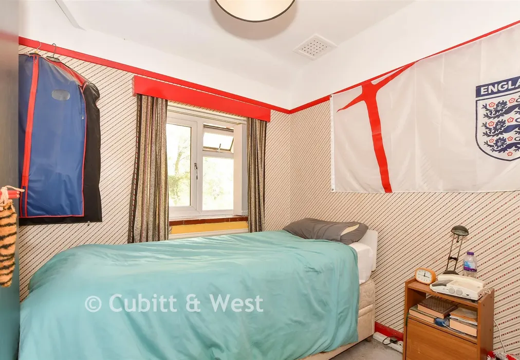 Bedroom 3 - Downhurst Road, Ewhurst, Surrey - Wards of Kent