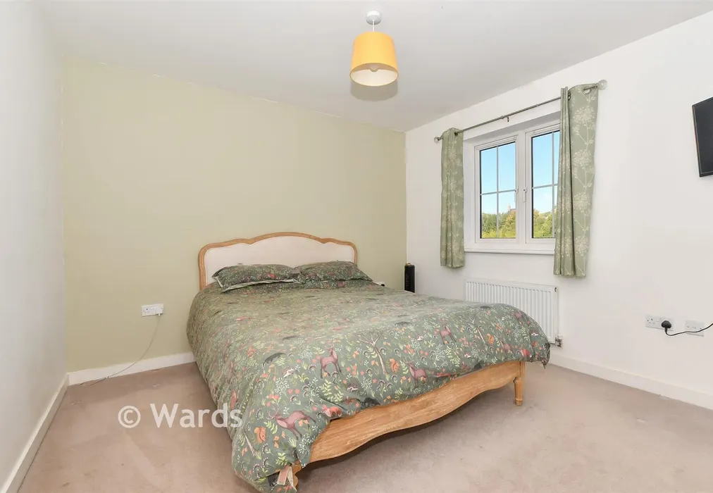 Bedroom 1 - Silver Birch Road, Headcorn, Kent - Wards of Kent