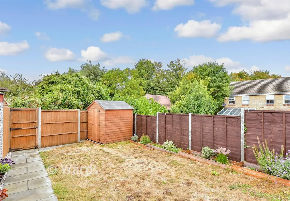 Rear Garden - Valley View, Greenhithe, Kent - Wards of Kent