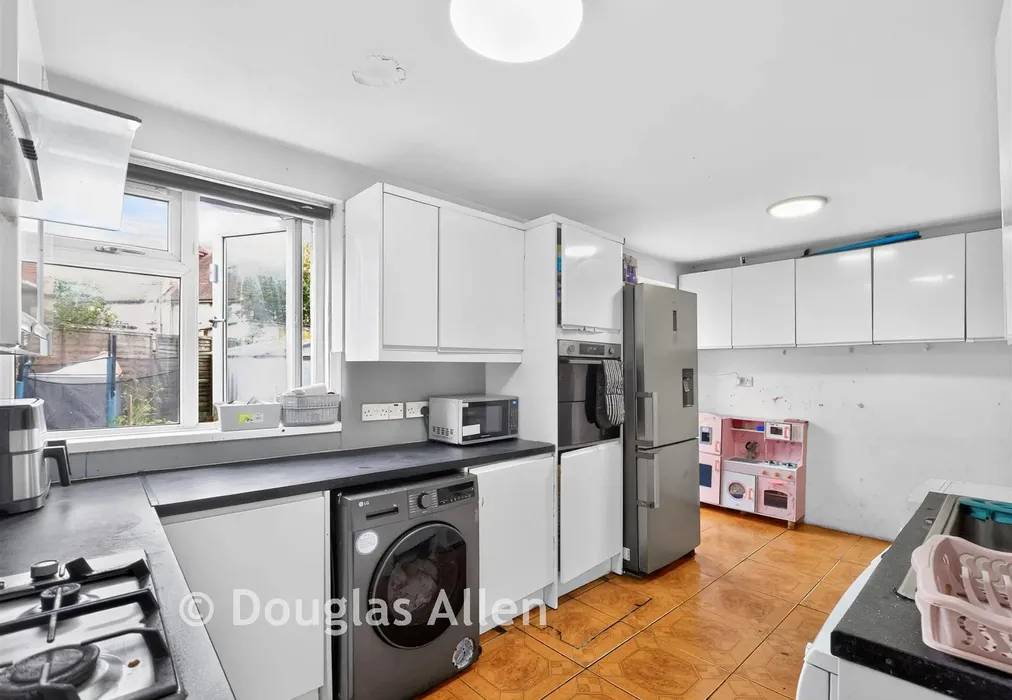 Kitchen - Prince Regent Lane, Plaistow, London - Wards of Kent