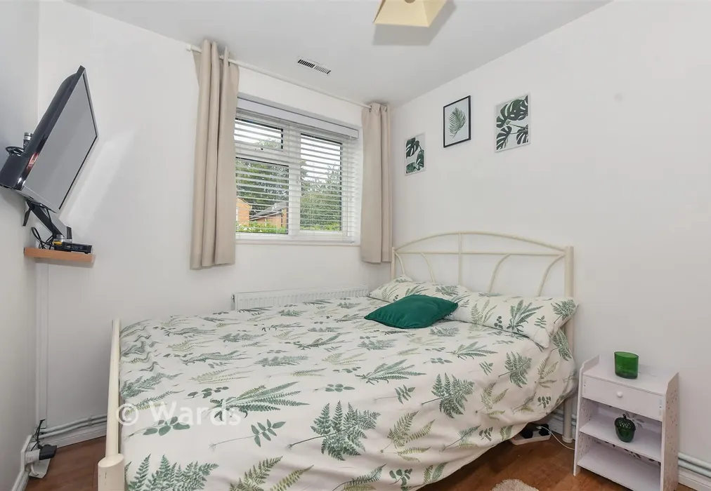 Bedroom 2 - Nutley Close, Ashford, Kent - Wards of Kent