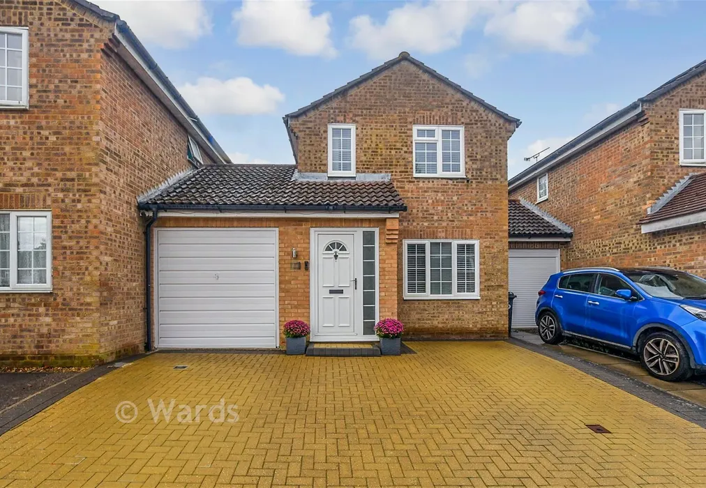 External (Web) - Nutley Close, Ashford, Kent - Wards of Kent