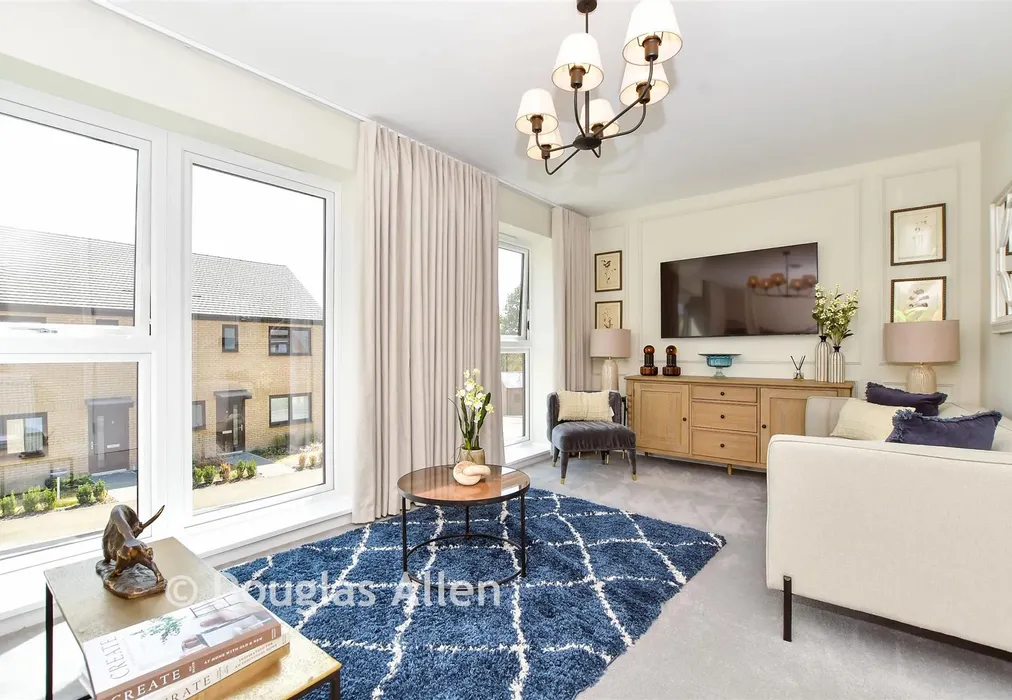 Lounge - The Holly, Kingsley Park, Centurion Way, Billericay, Essex - Wards of Kent