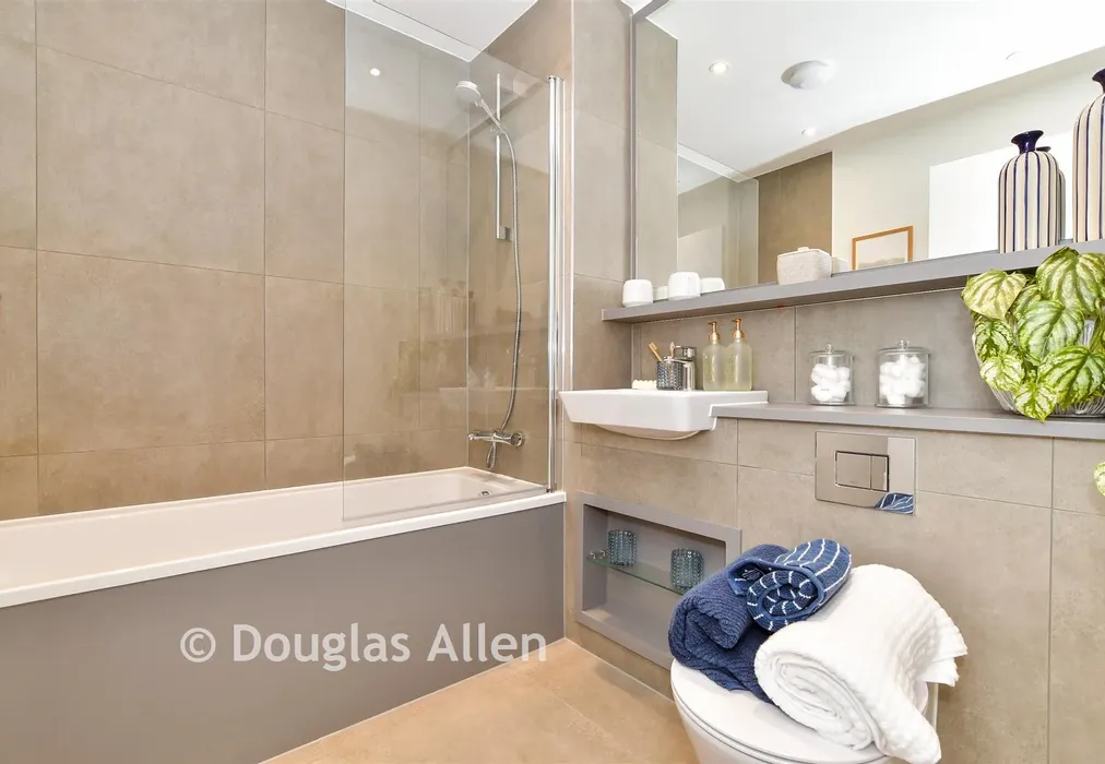 Bathroom - The Holly, Kingsley Park, Centurion Way, Billericay, Essex - Wards of Kent