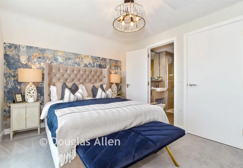 Bedroom 1 - The Holly, Kingsley Park, Centurion Way, Billericay, Essex - Wards of Kent