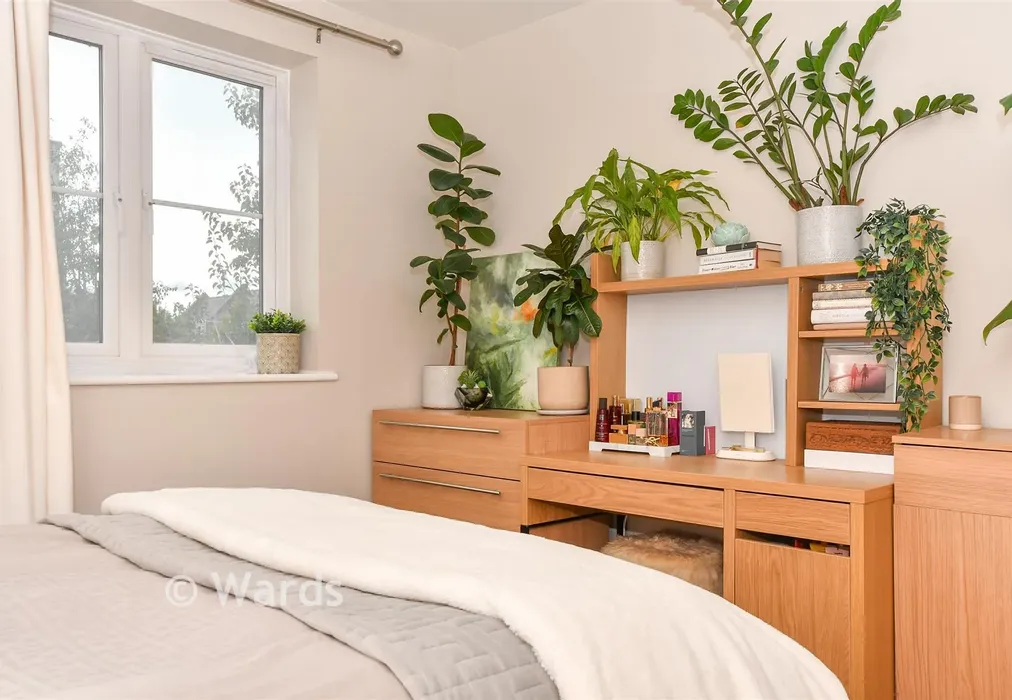 Internal Lifestyle Photograph - Laurens Van Der Post Way, Ashford, Kent - Wards of Kent