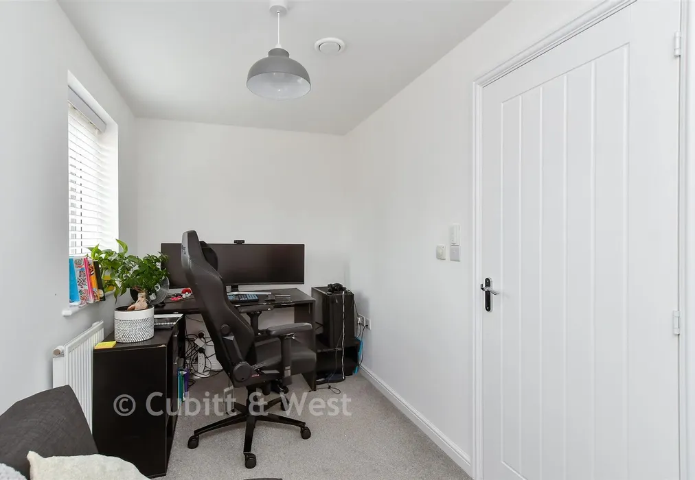 Bedroom 2 - Bloom Close, Worthing, West Sussex - Wards of Kent