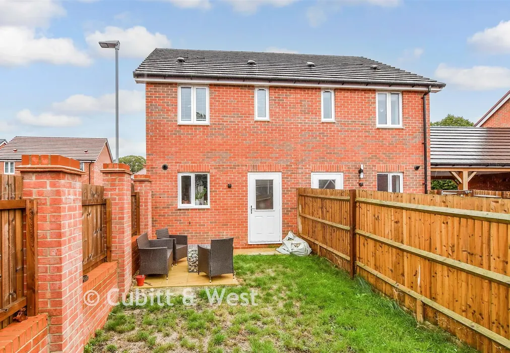 Rear Elevation - Bloom Close, Worthing, West Sussex - Wards of Kent