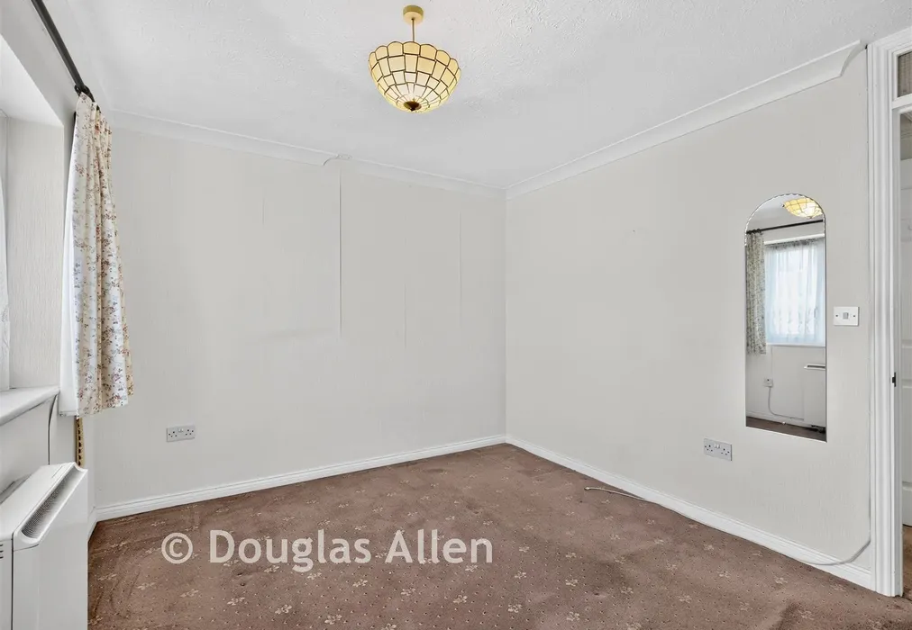 Bedroom 1 - Cunningham Close, Chadwell Heath, Essex - Wards of Kent