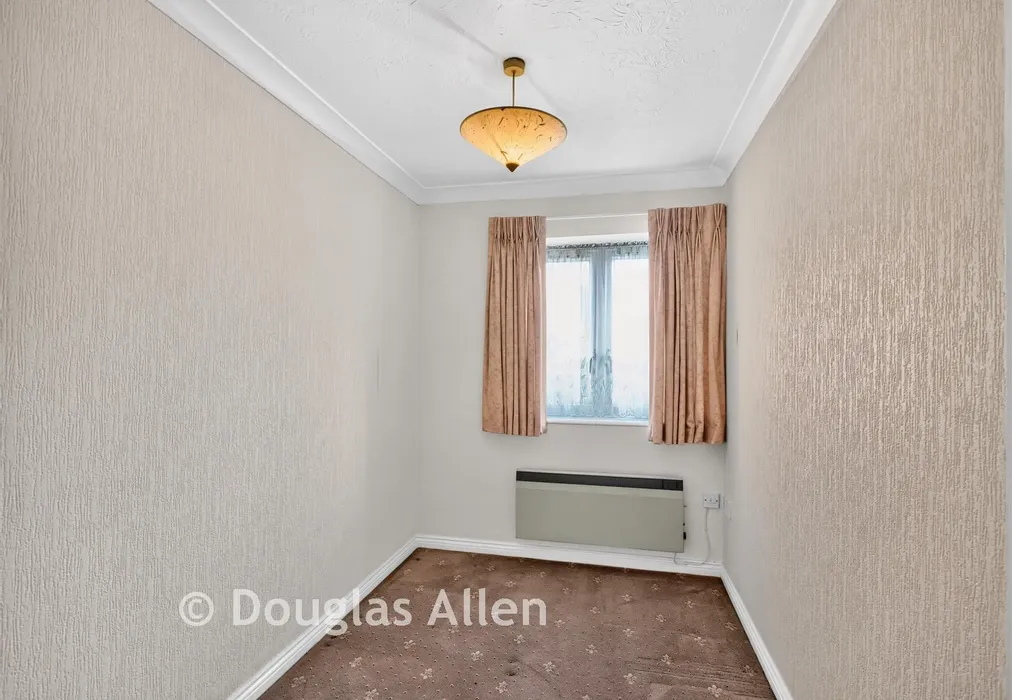 Bedroom 2 - Cunningham Close, Chadwell Heath, Essex - Wards of Kent