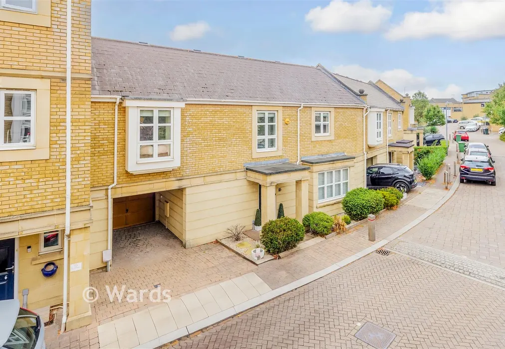External W - Sandpiper Close, Greenhithe, Kent - Wards of Kent