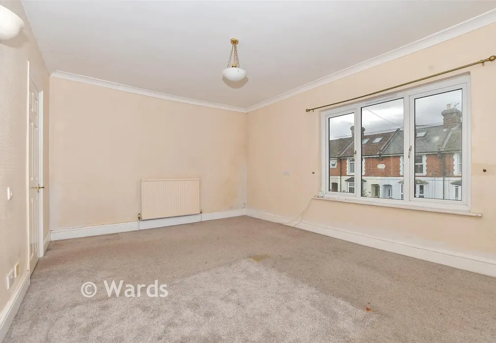 Bedroom 1 - Beaver Road, Ashford, Kent - Wards of Kent