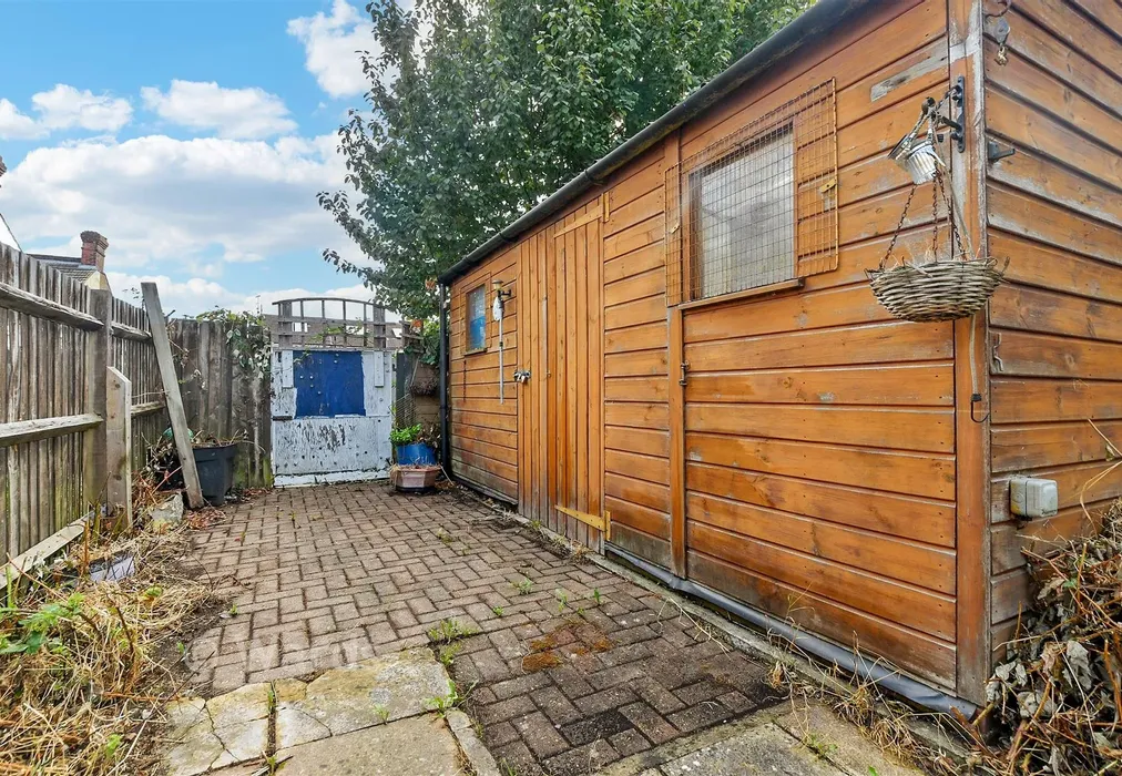 Rear Garden - Beaver Road, Ashford, Kent - Wards of Kent